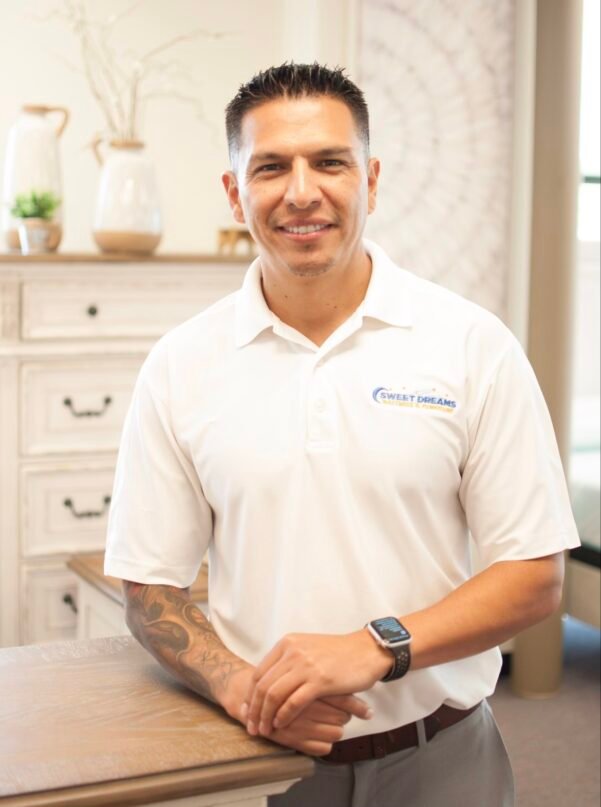 Jimmy Hurtado - Founder of Devolviendo Sonrisas